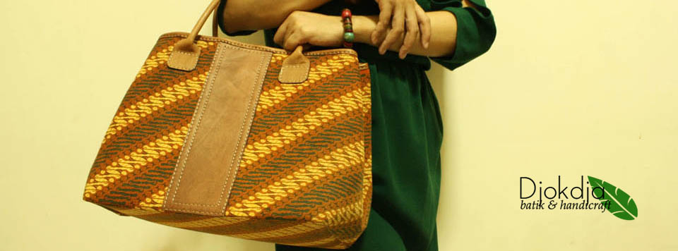 The Timeless Beauty of Batik Indonesia : A UNESCO-Preserved Heritage